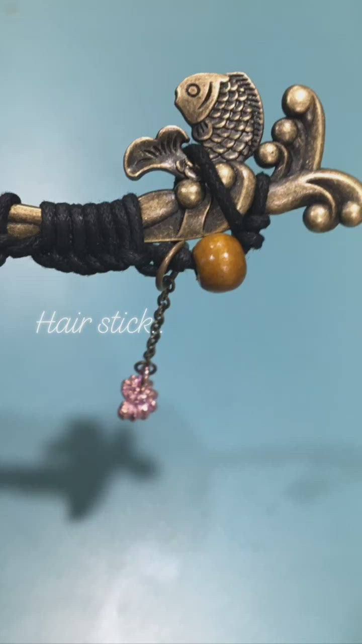 Hair stick 1 - Fish