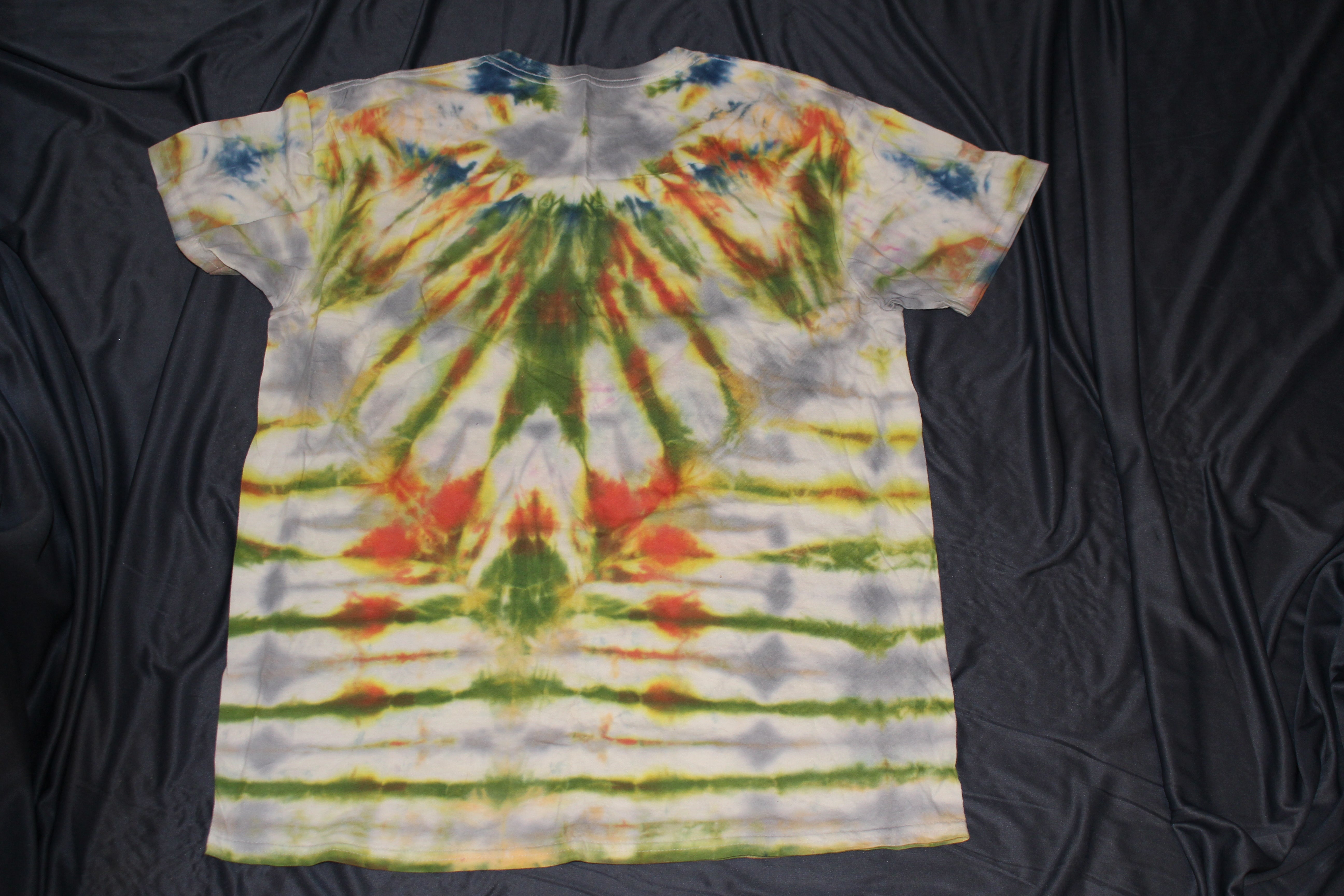 Tie Dye 23 - Men's Large Short Sleeve